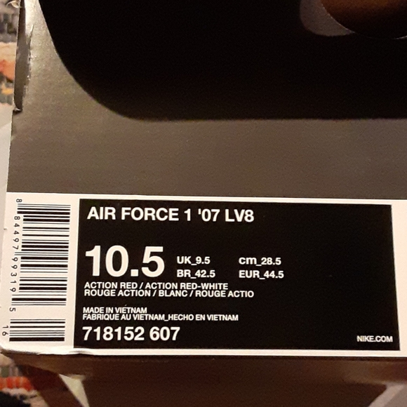 Red mens airforce 1s worn once - Picture 7 of 8